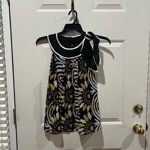 Misty & Max Black and Yellow Geometric Blouse